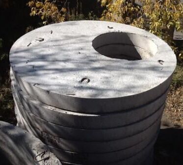 Плиты перекрытия колодцев 