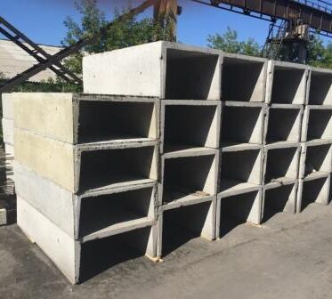 Лоток железобетонный