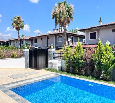 Вилла 3+1 в регионе Кемер, пос. Чамьюва (Турция) — 200 м от моря.