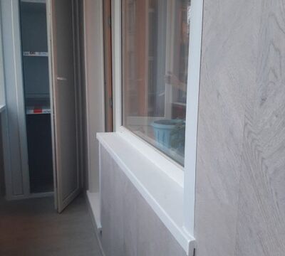 обшивка балконной стены и откосы